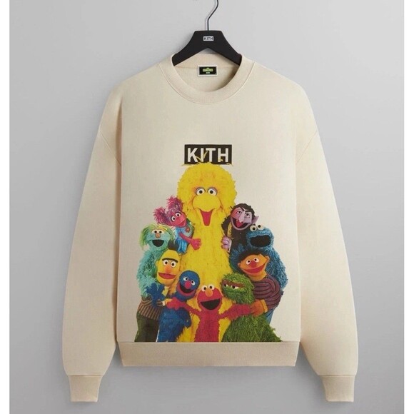 Kith for Sesame Street Group Hug Nelson Crewneck Sweatshirt in Waffle Size L NWT - Picture 1 of 7